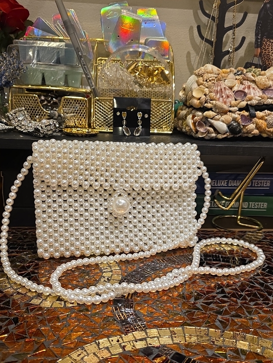 shesra Handbags - Pearl Beaded Clutch with Shoulder Strap - Elegant White Pearl Wristlet